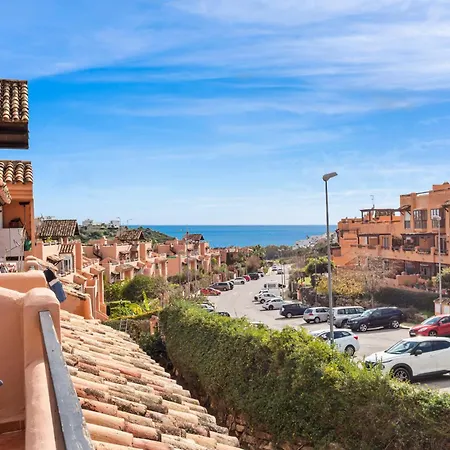 Del Sol Penthouse Apartament *